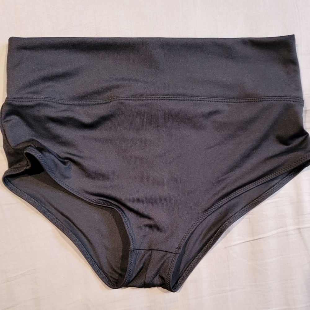 XL Victoria Secret bathing suit bottom.